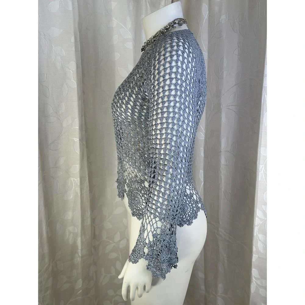 BCBGMAXAZRIA Hand Crochet Top L Silver Blue‎ Gray Open Knit Boho Sheer Scallop